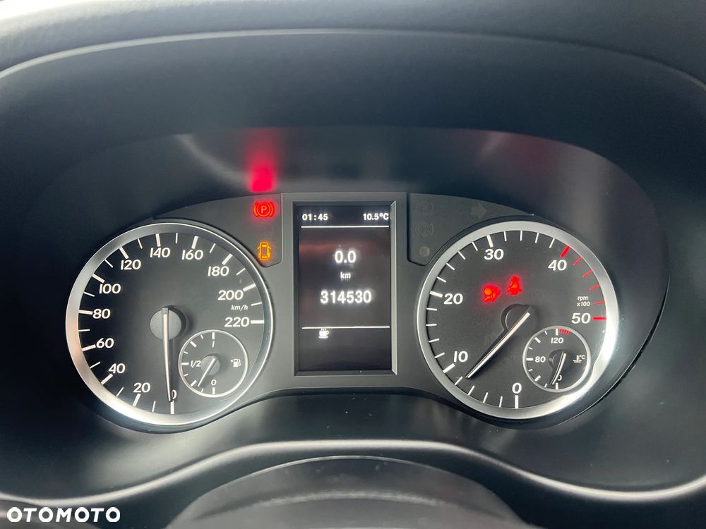 Mercedes-Benz VITO - 14