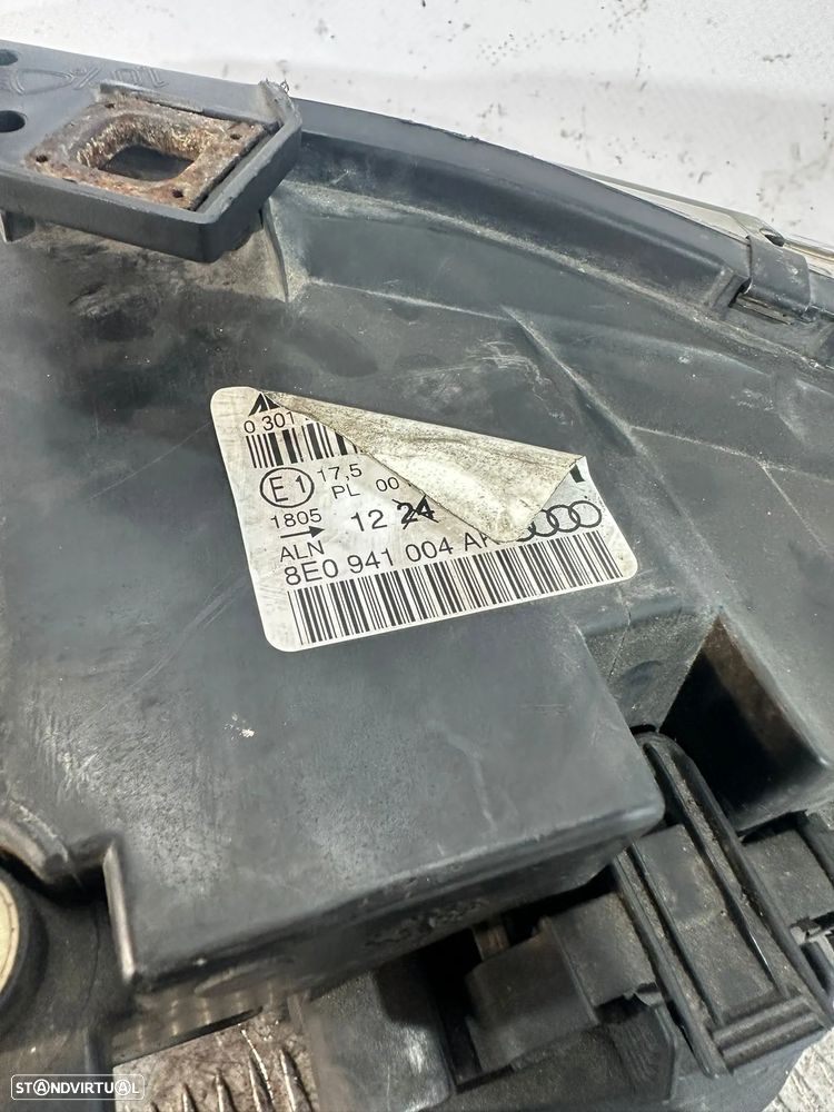 .Oticas Farol Direita Audi A4 B7 Original - 4