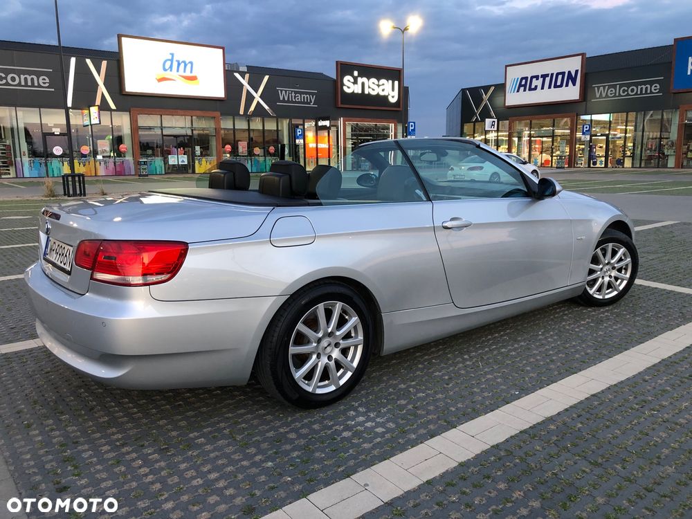 BMW Seria 3 320i - 21