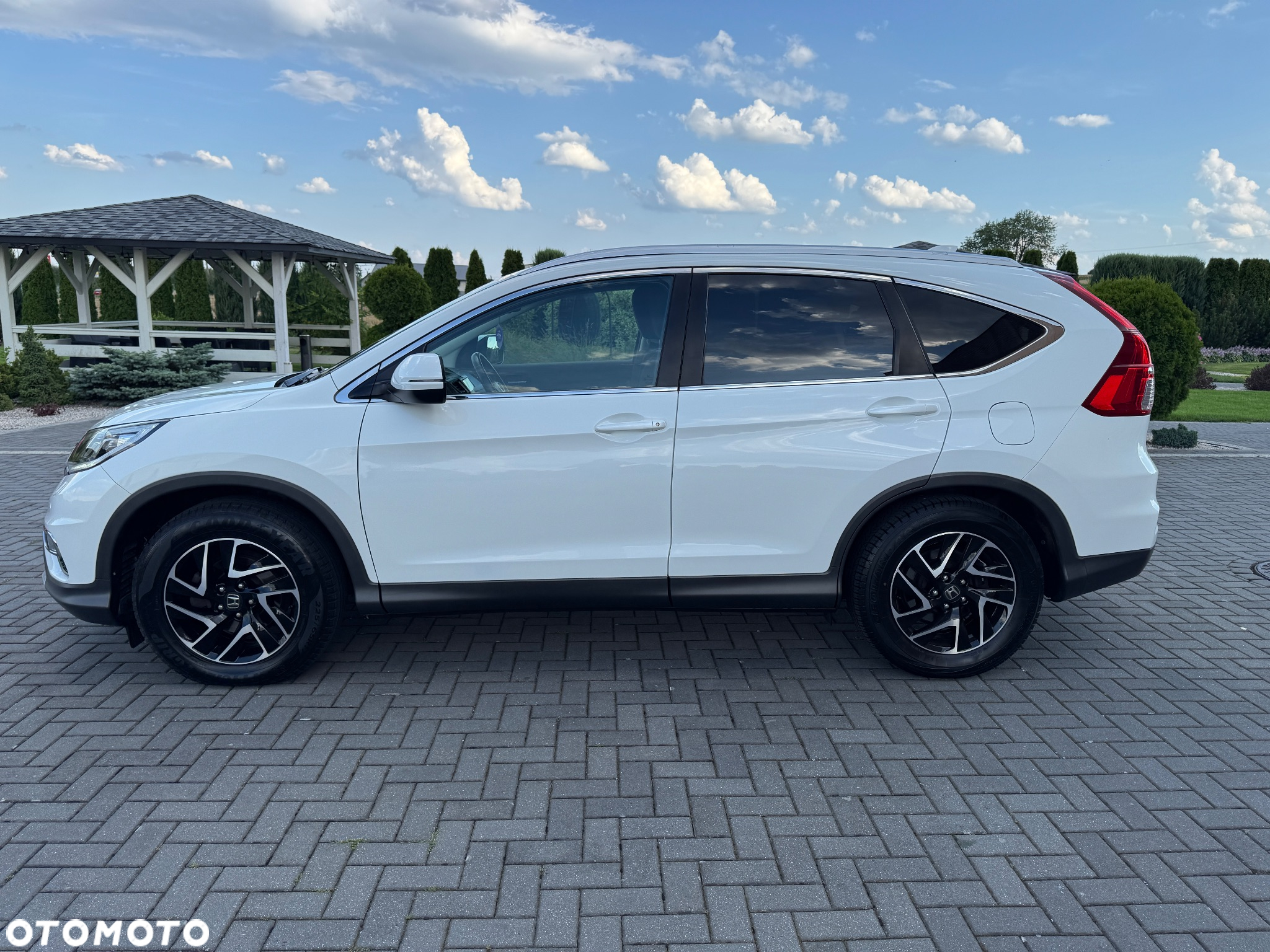Honda CR-V 1.6i DTEC 2WD Lifestyle Plus - 2