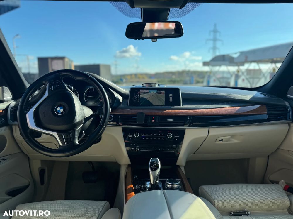 BMW X5 xDrive30d - 16