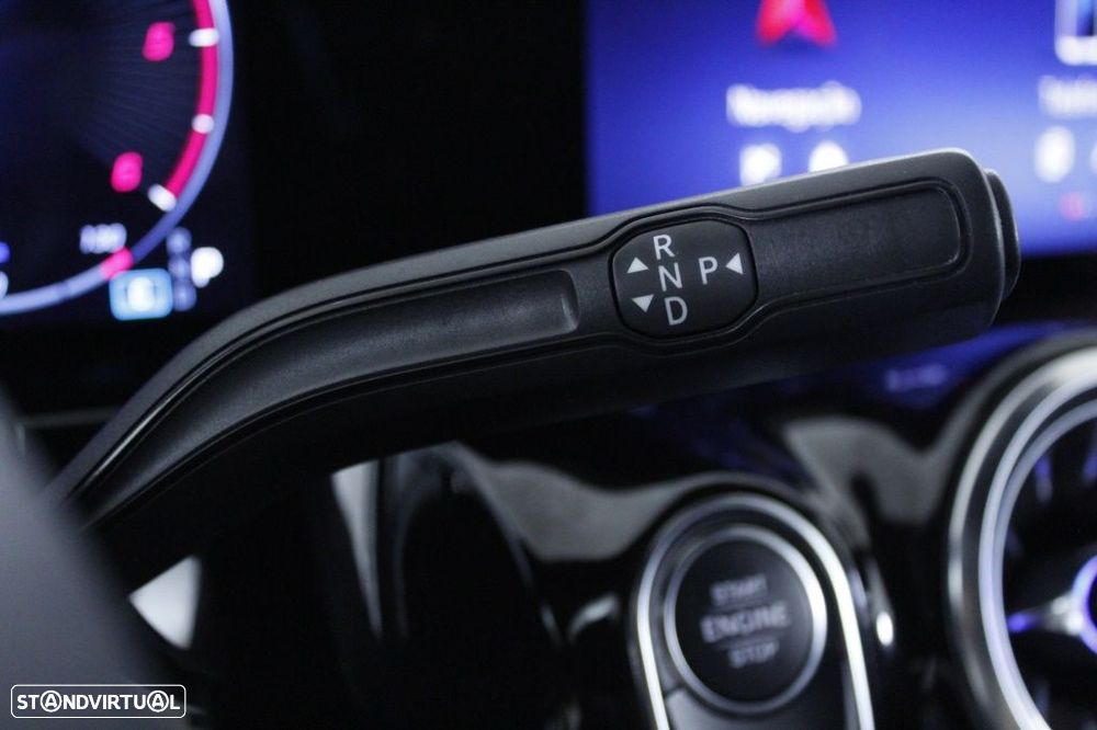 Mercedes-Benz GLA 180 d AMG Line - 27