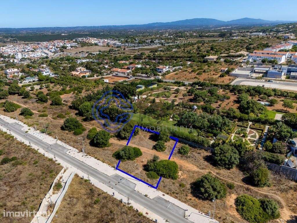 Localização Premium | Projeto para Moradia de 220 m2 com Vista Mar - Grande imagem: 5/9