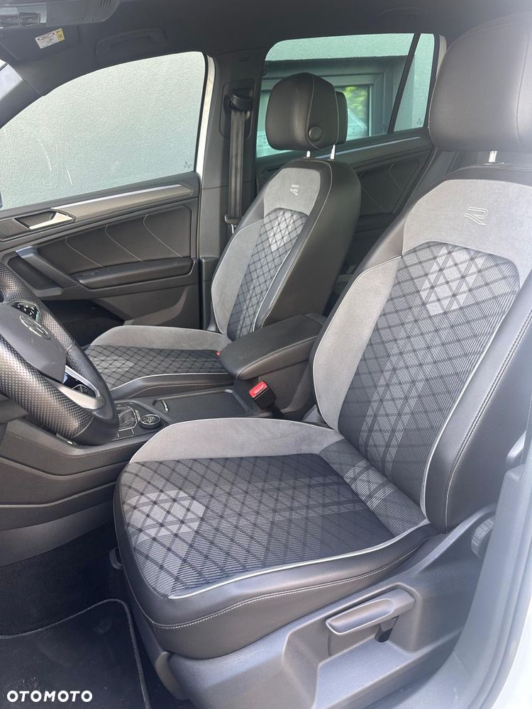 Volkswagen Tiguan 2.0 TDI SCR 4Mot R-Line DSG - 9