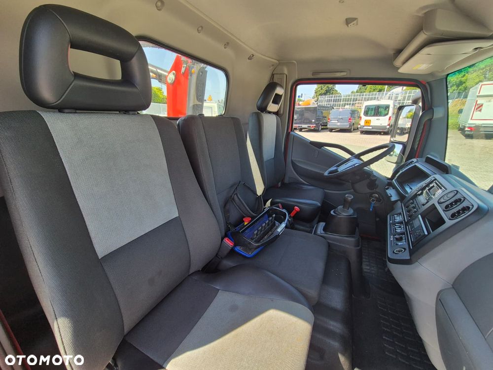 Renault D 7.5 180 / SKRZYNIA / HDS FASSI F32 / NISKI PRZEBIEG / BEZWYPADKOWY / OKLEJONY / AUTOMAT / CHWYTAK / SERWISOWANY / UNIKAT / EURO 6 - 23