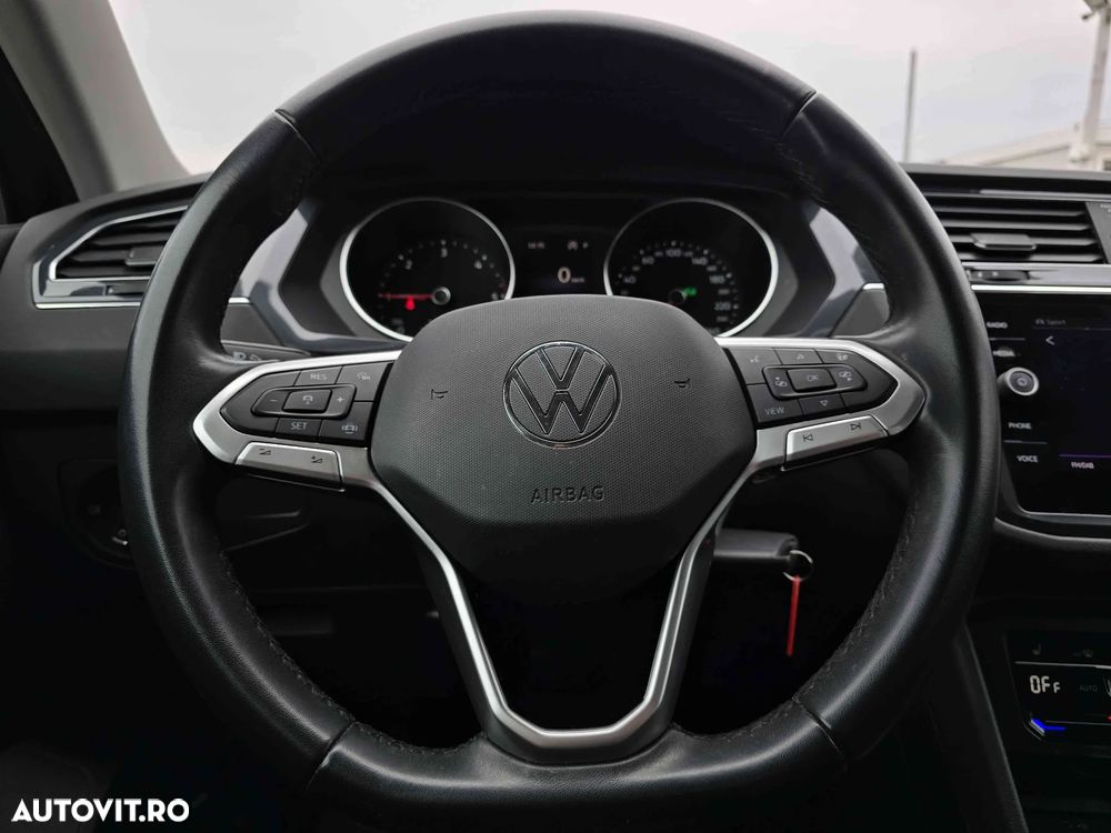 Volkswagen Tiguan - 15