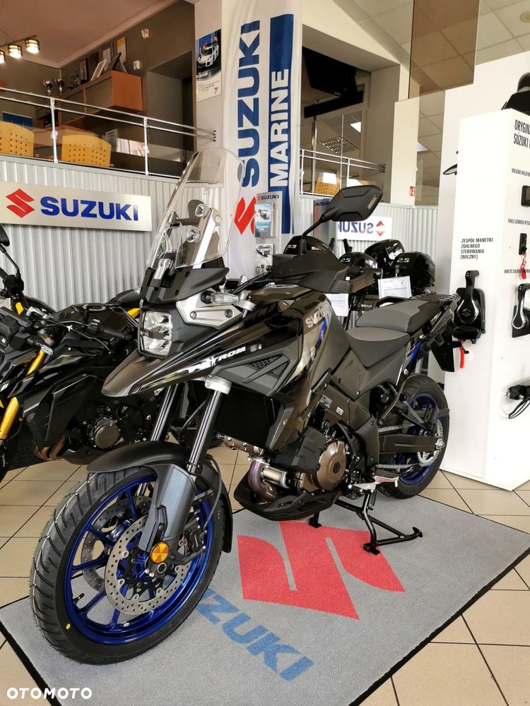 Suzuki V-STROM - 8