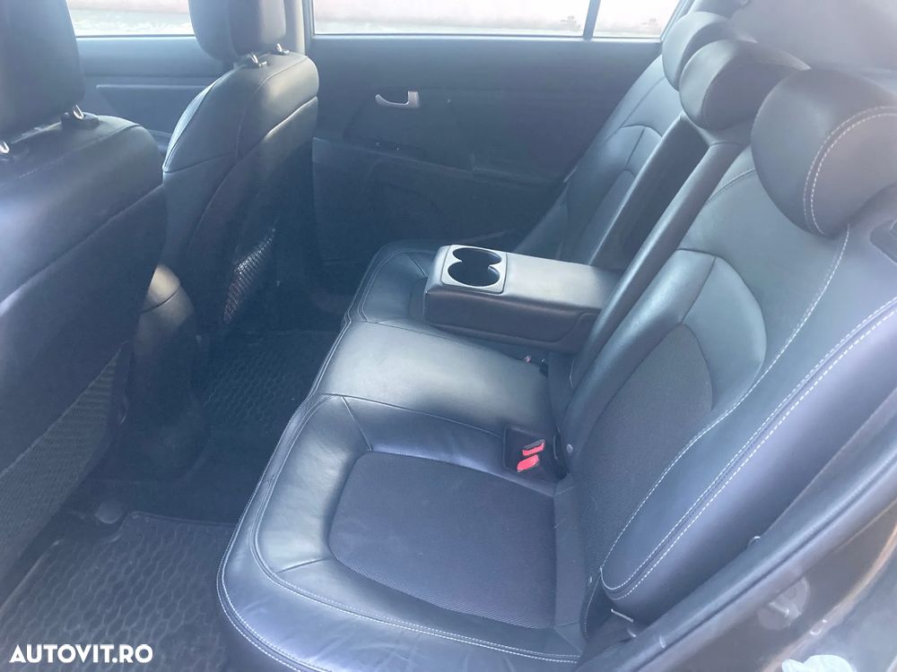 Kia Sportage 2.0 DSL HP 6AT 4x4 Style - 6