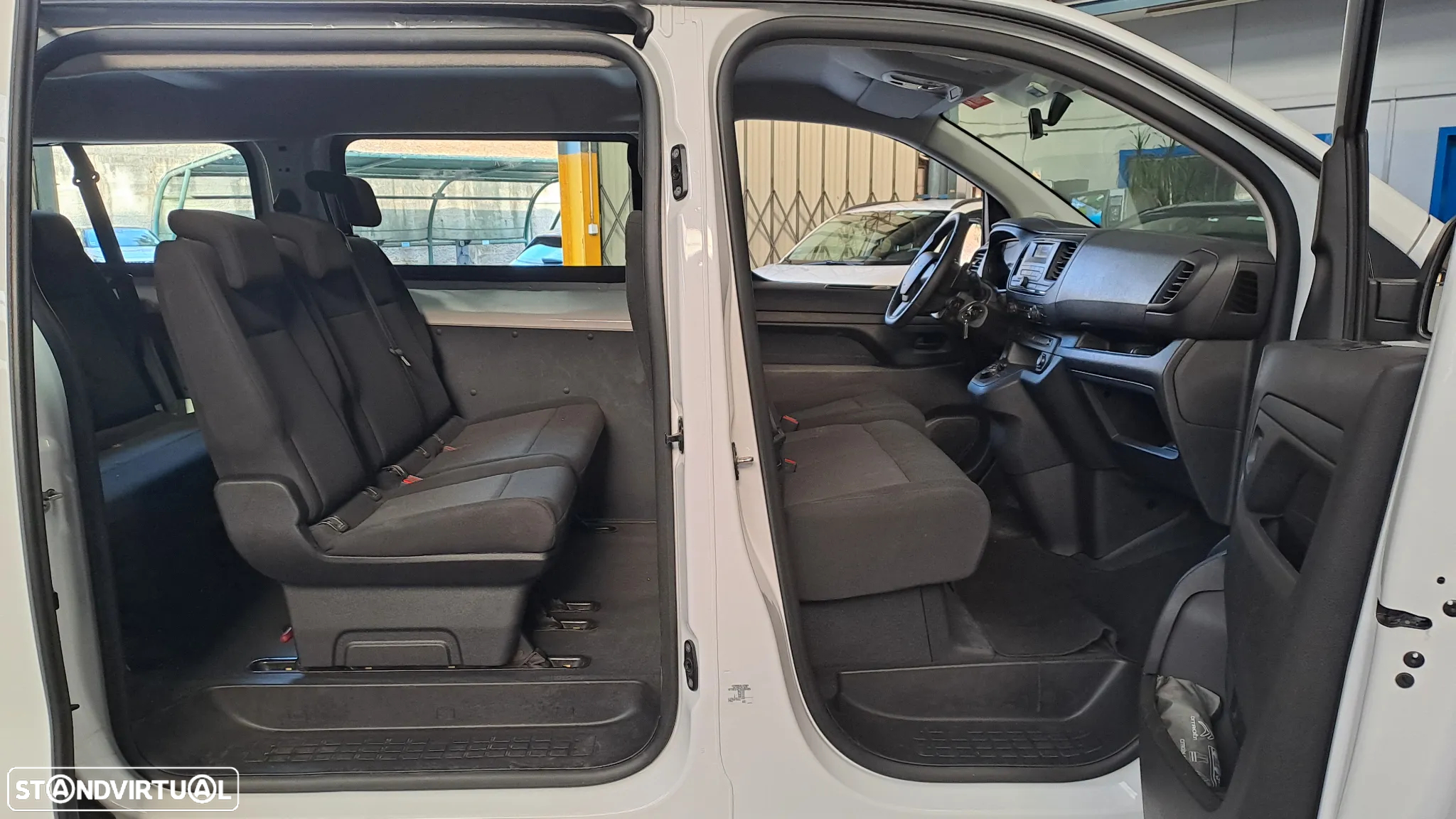 Citroën Jumpy 2.0 BlueHDi XL Semi-Vidrado EAT8 - 9