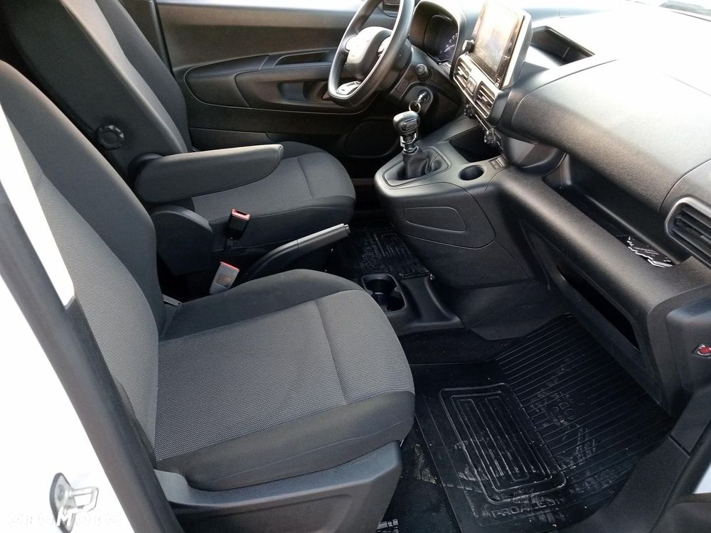 Toyota PROACE CITY - 9