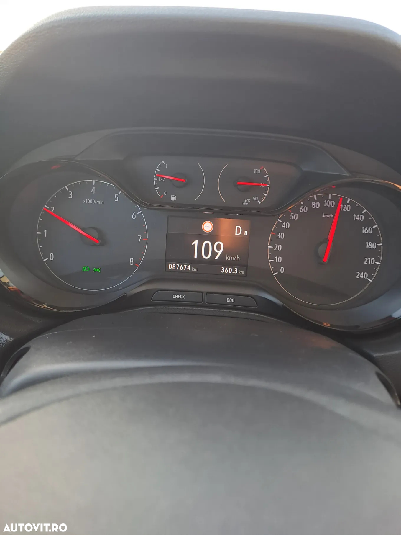 Opel Grandland X 1.2 Turbo START/STOP Aut. Enjoy - 14