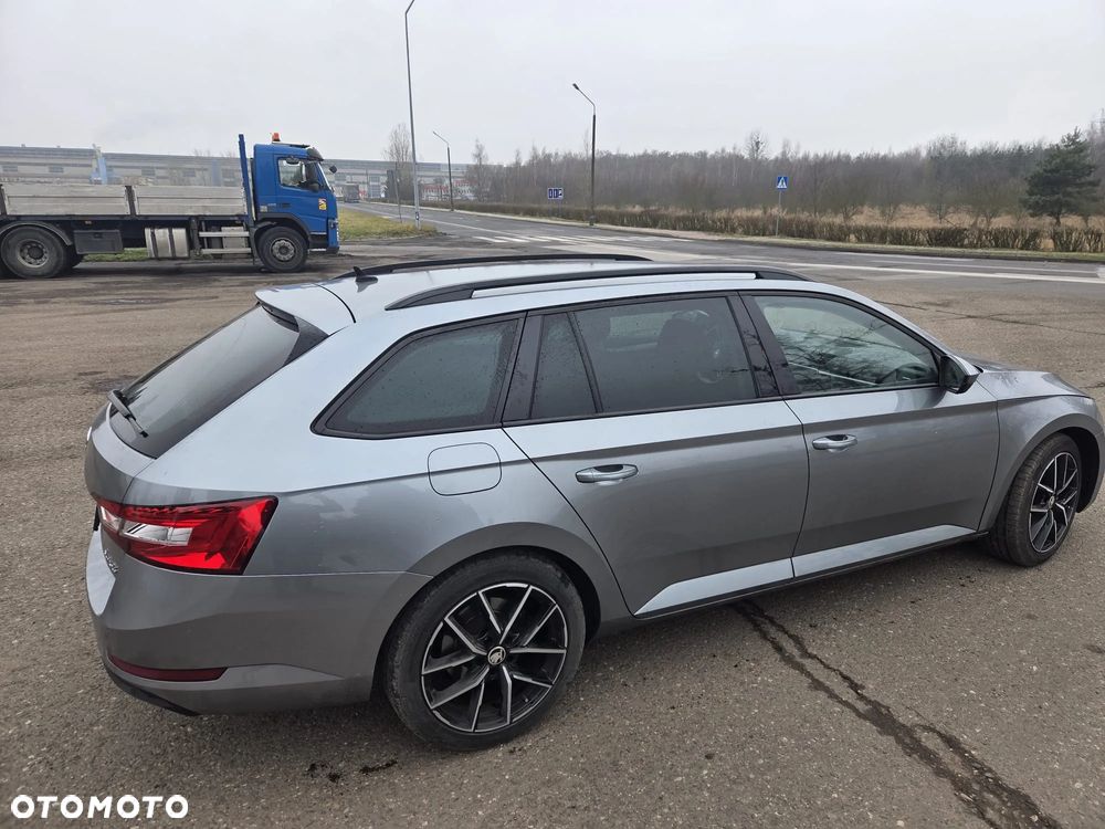Skoda Superb 2.0 TDI Active - 14