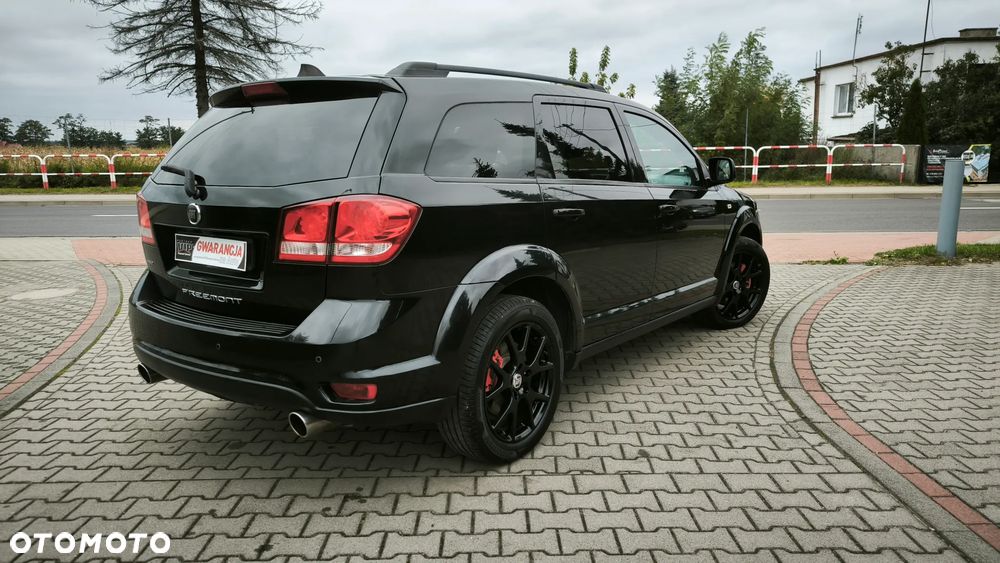 Fiat Freemont 2.0 Multijet Black Code AWD - 9