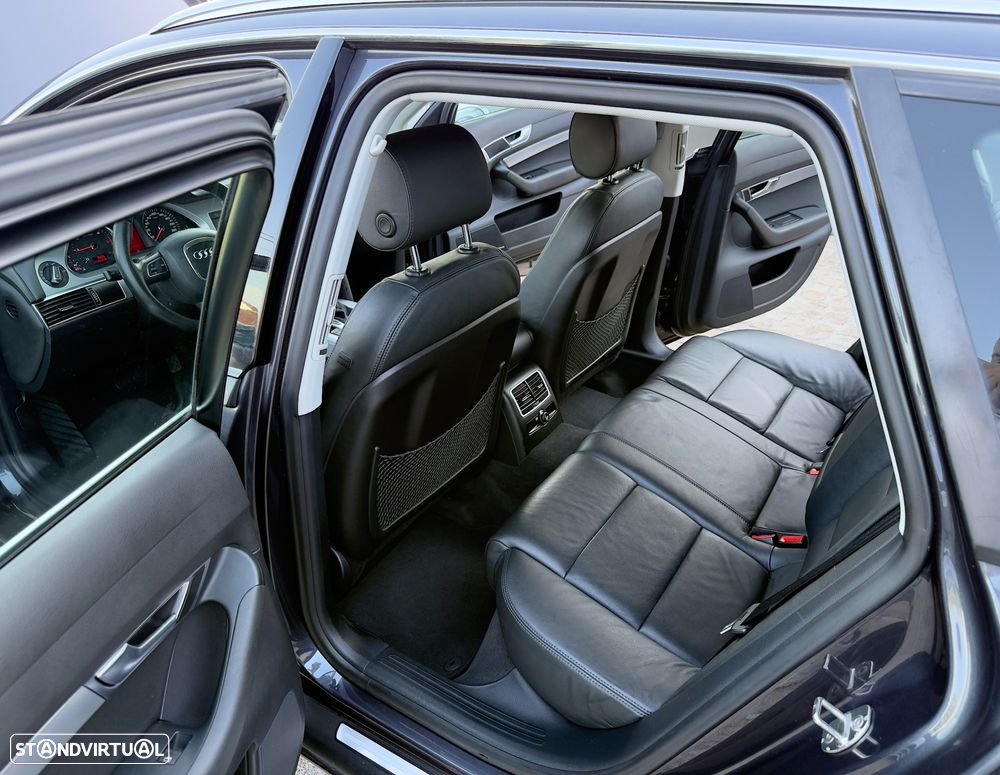 Audi A6 Avant 2.0 TDI Exclusive Multitronic - 48