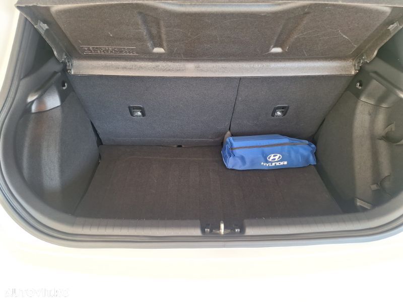 Hyundai i20 - 9