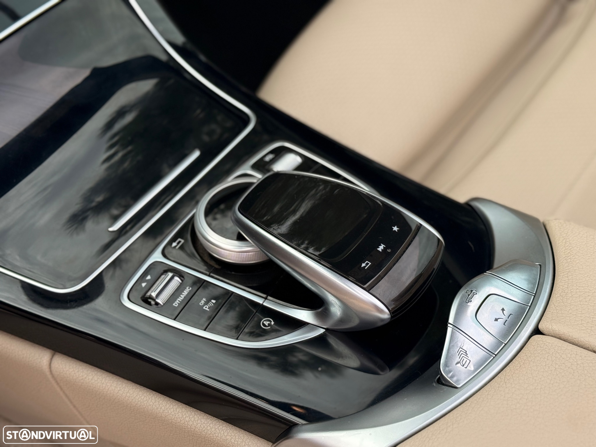 Mercedes-Benz C 220 d Aut. - 29