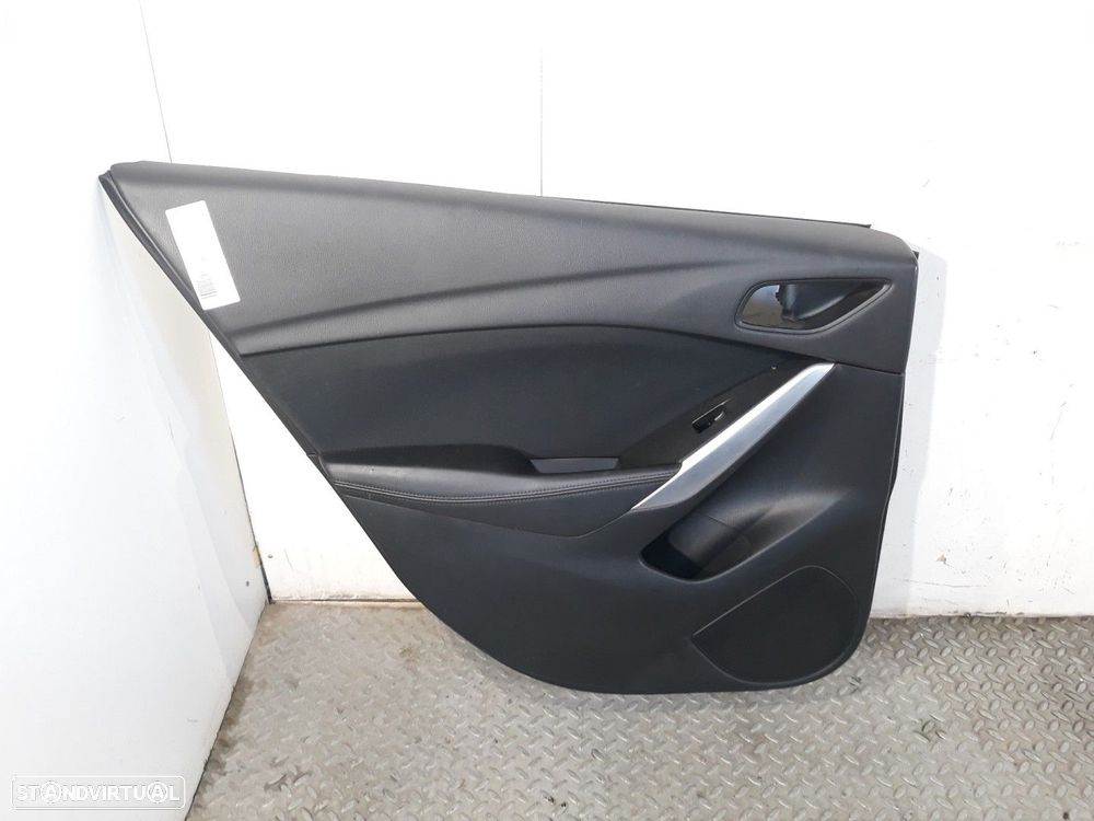 FORRA DA PORTA TRASEIRA ESQUERDA MAZDA 6 SEDÁN - 1