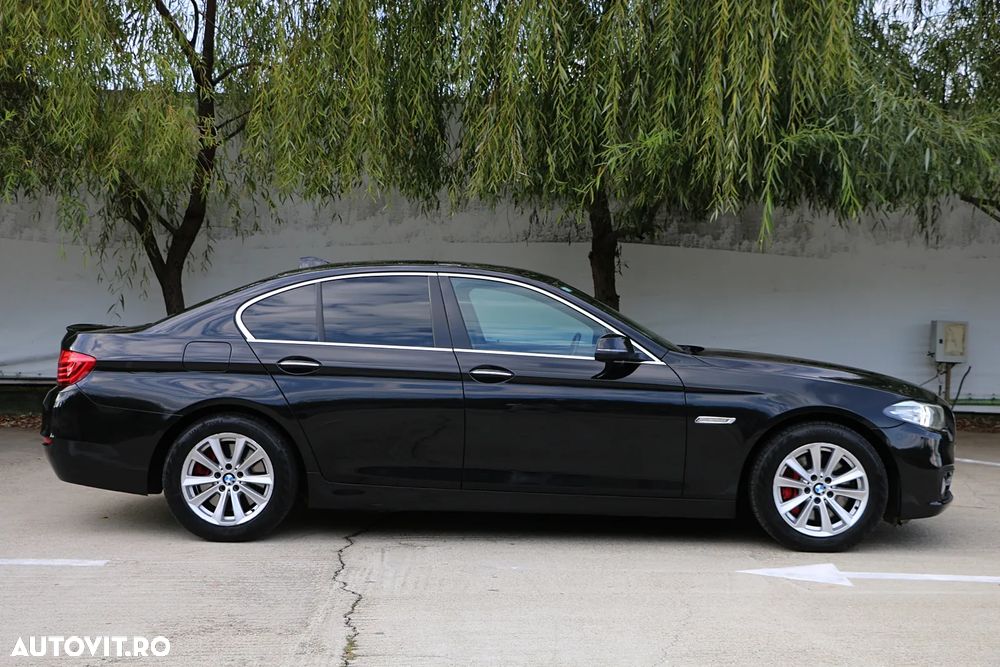 BMW Seria 5 530d xDrive - 18