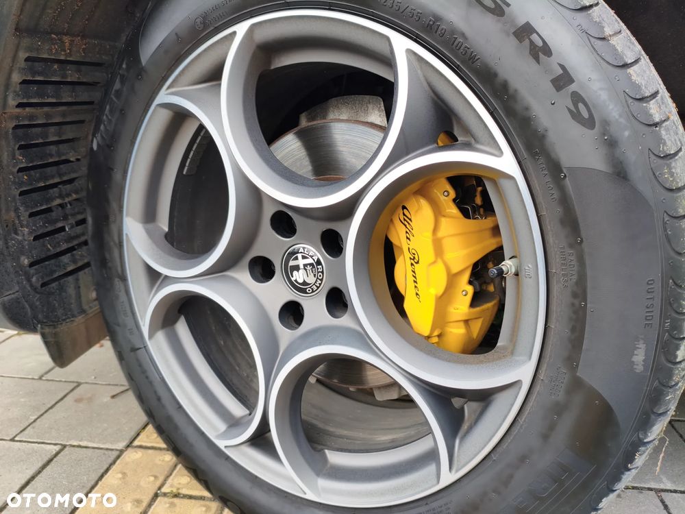 Alfa Romeo Stelvio 2.0 Turbo Sprint Q4 - 10