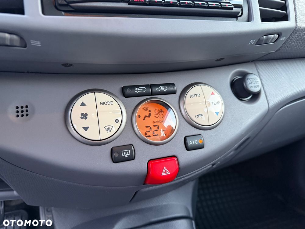 Nissan Micra 1.2 more - 10