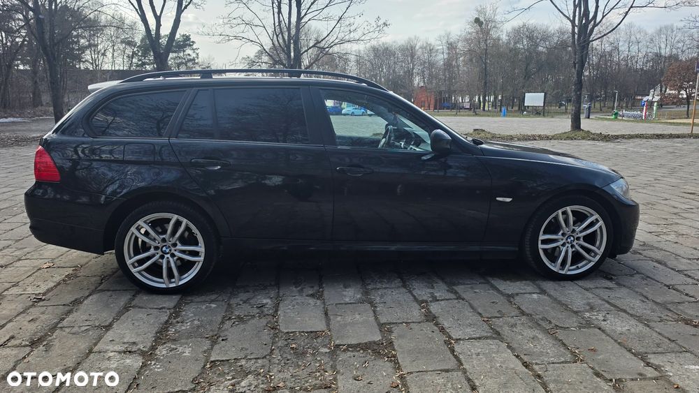 BMW Seria 3 318d - 21