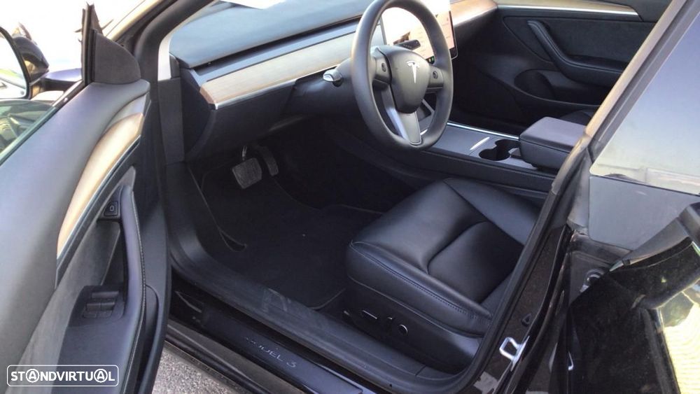 Tesla Model 3 Standard RWD - 3