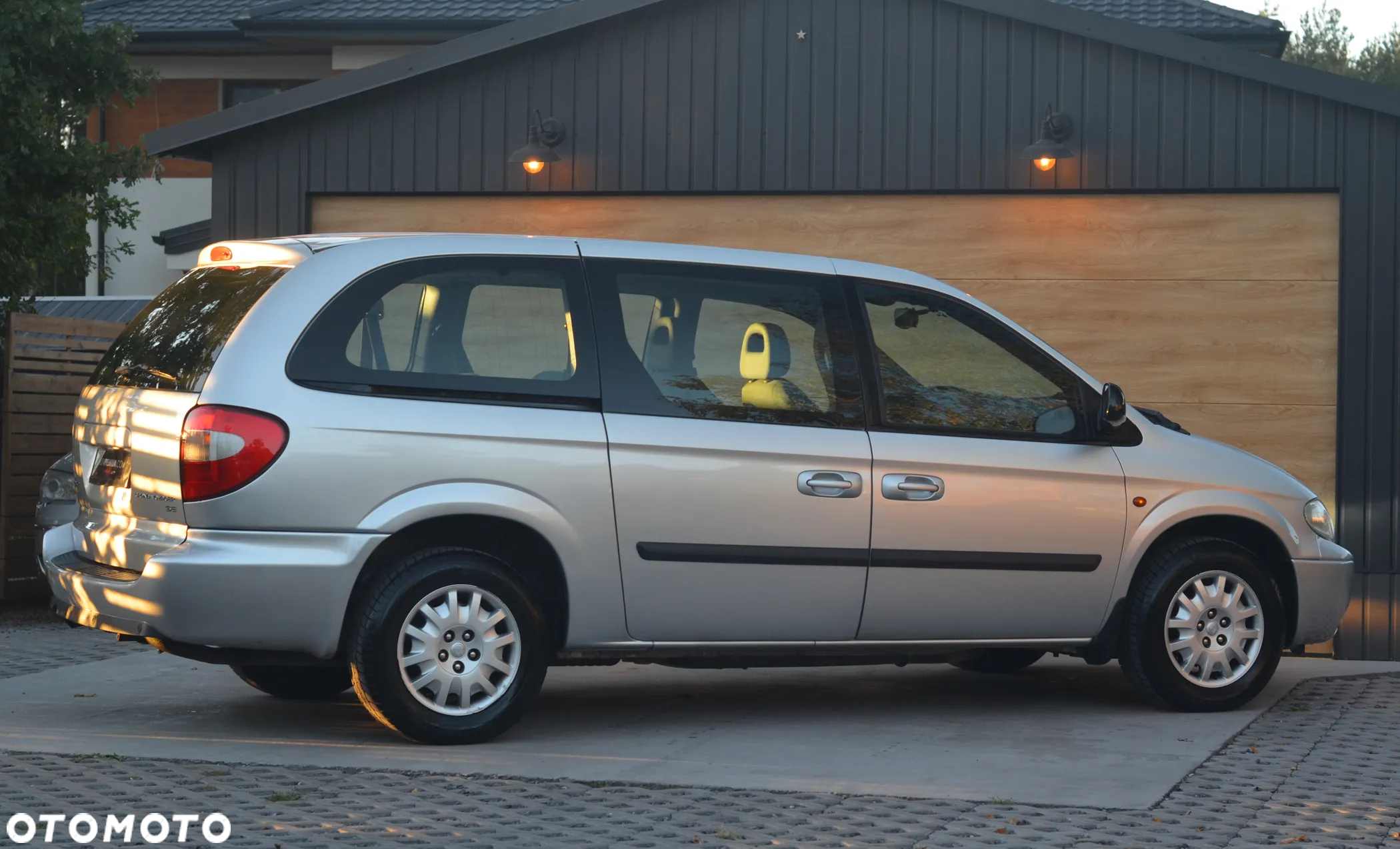 Chrysler Grand Voyager 3.3 LX S&G - 20