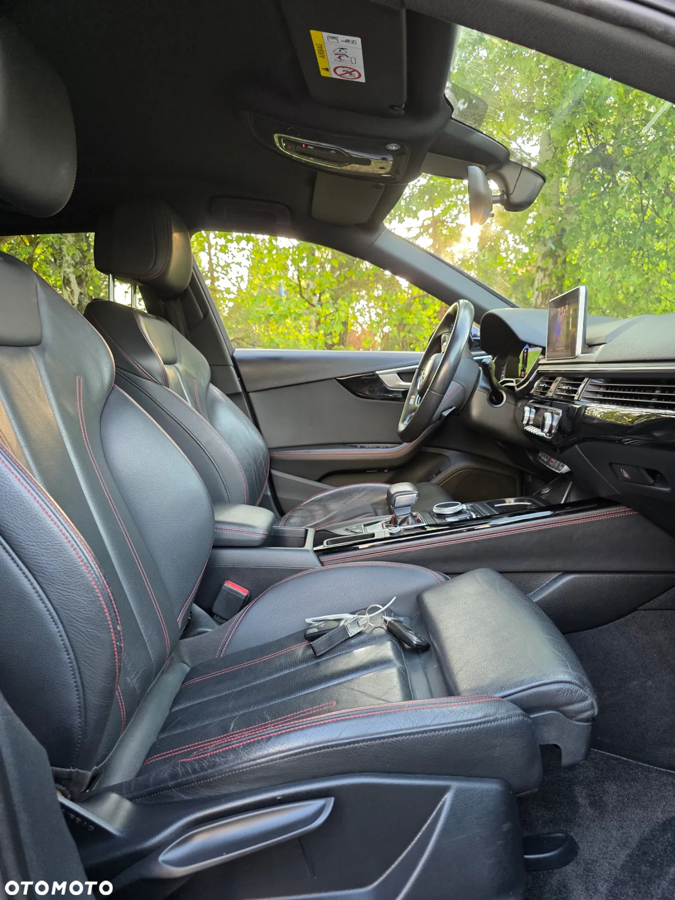 Audi A4 Avant 2.0 TDI ultra S tronic design - 28