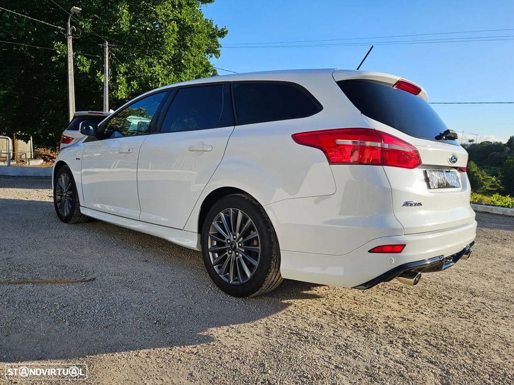 Ford Focus SW 1.5 TDCi ST-Line - 7