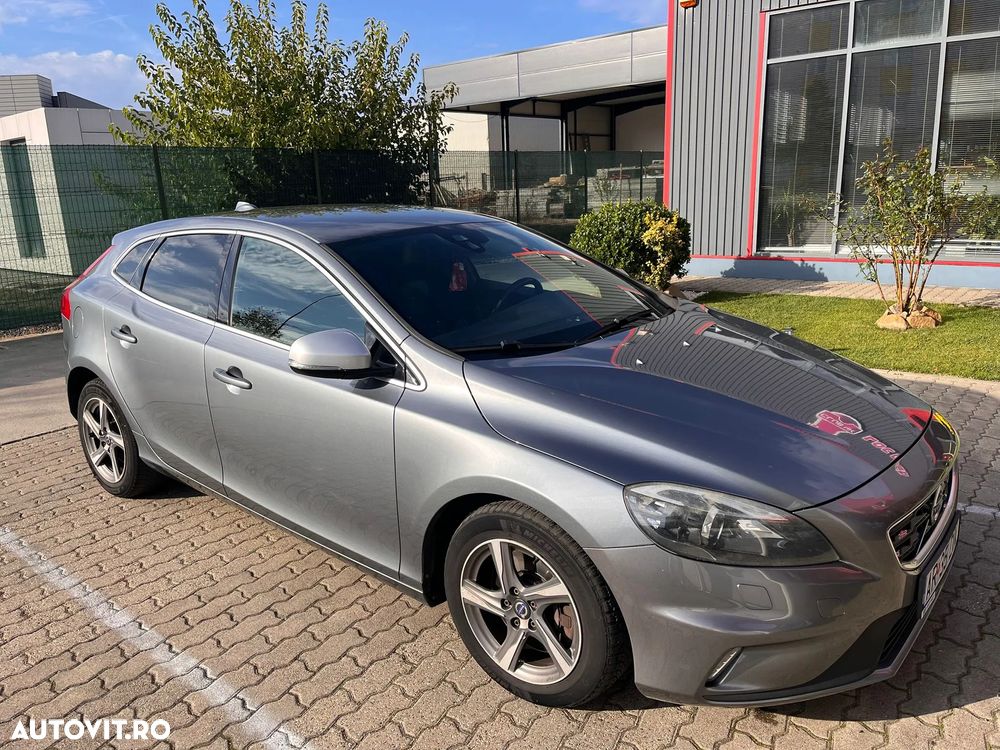 Volvo V40 D4 VEA R-Design - 1