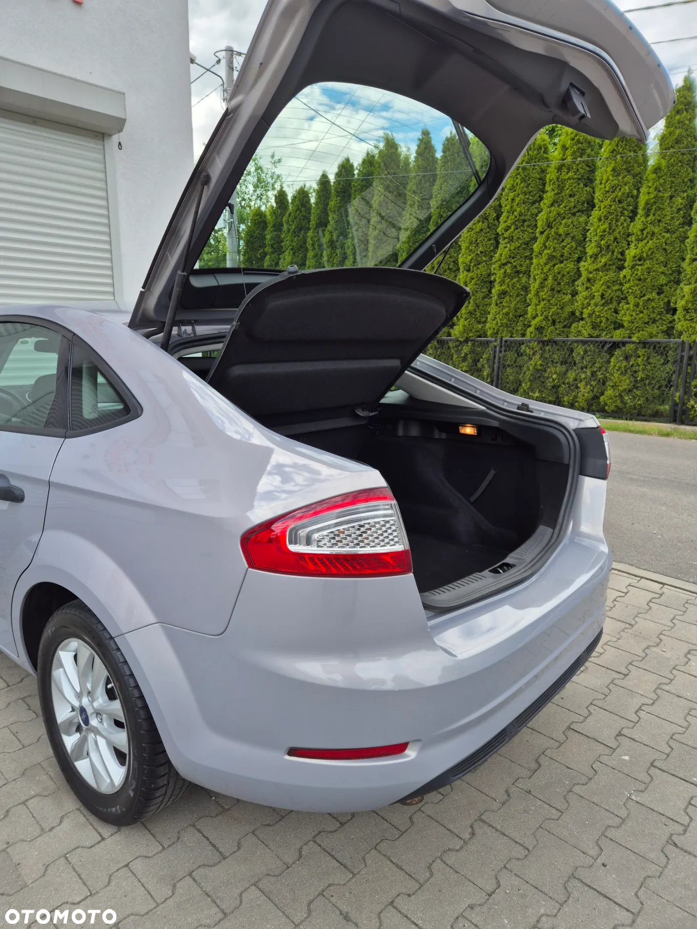 Ford Mondeo 2.0 TDCI Cool & Sound - 11