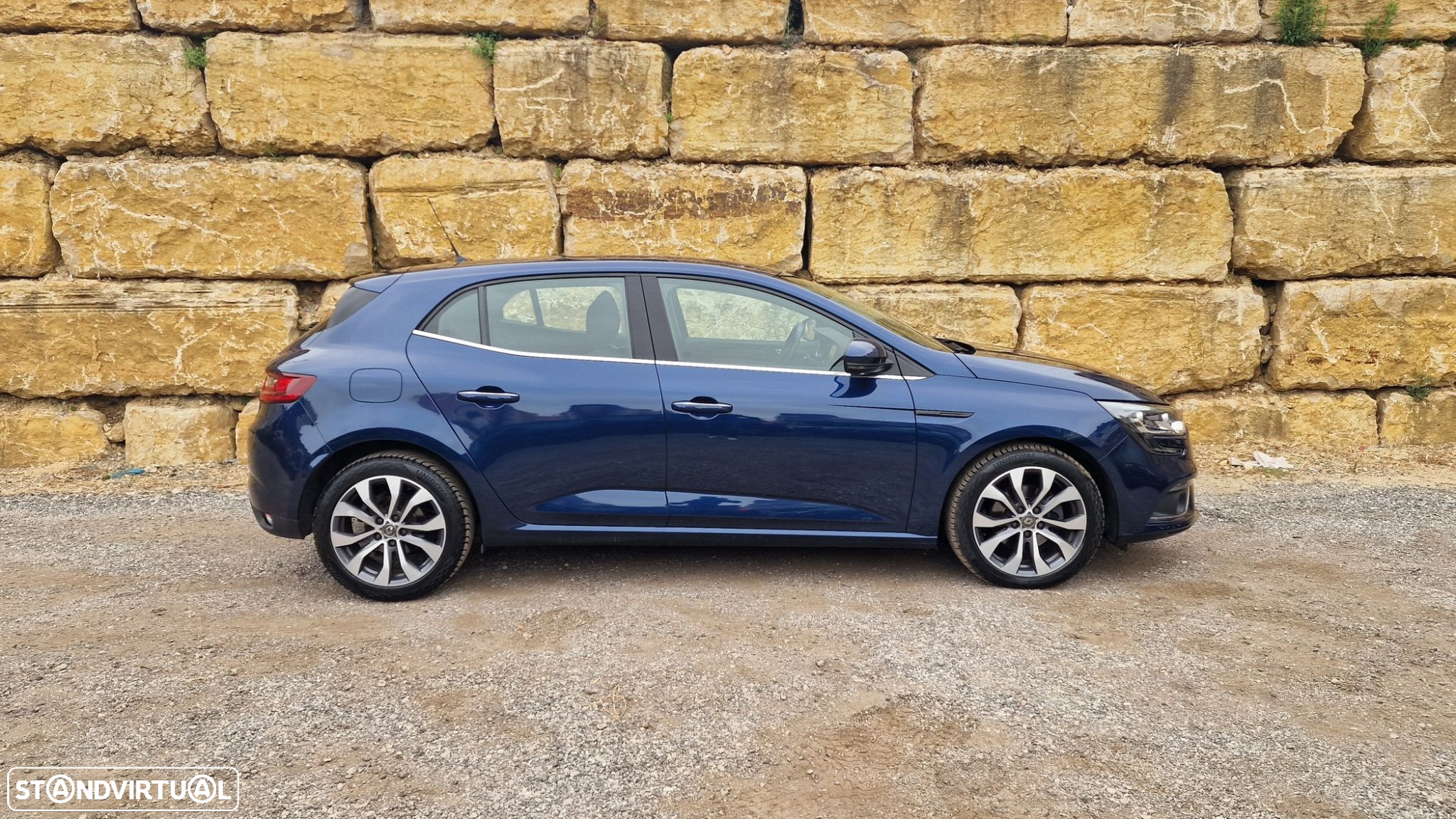 Renault Mégane 1.5 Blue dCi Intens EDC - 5