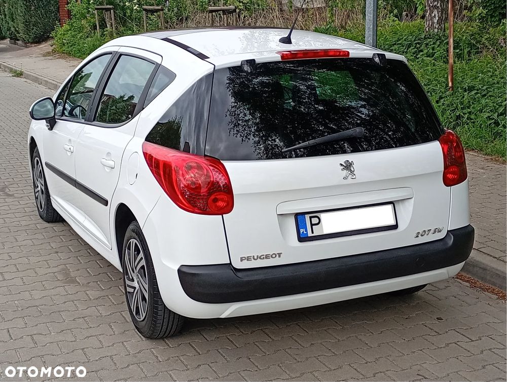Peugeot 207 1.6 HDi - 33