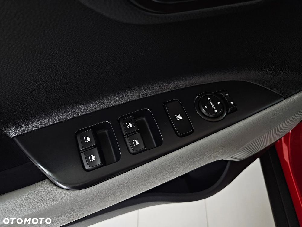 Kia Stonic 1.4 L - 34