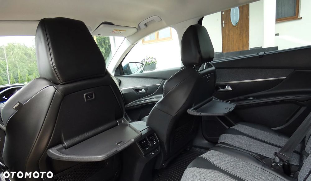Peugeot 5008 1.6 BlueHDI Allure S&S - 10