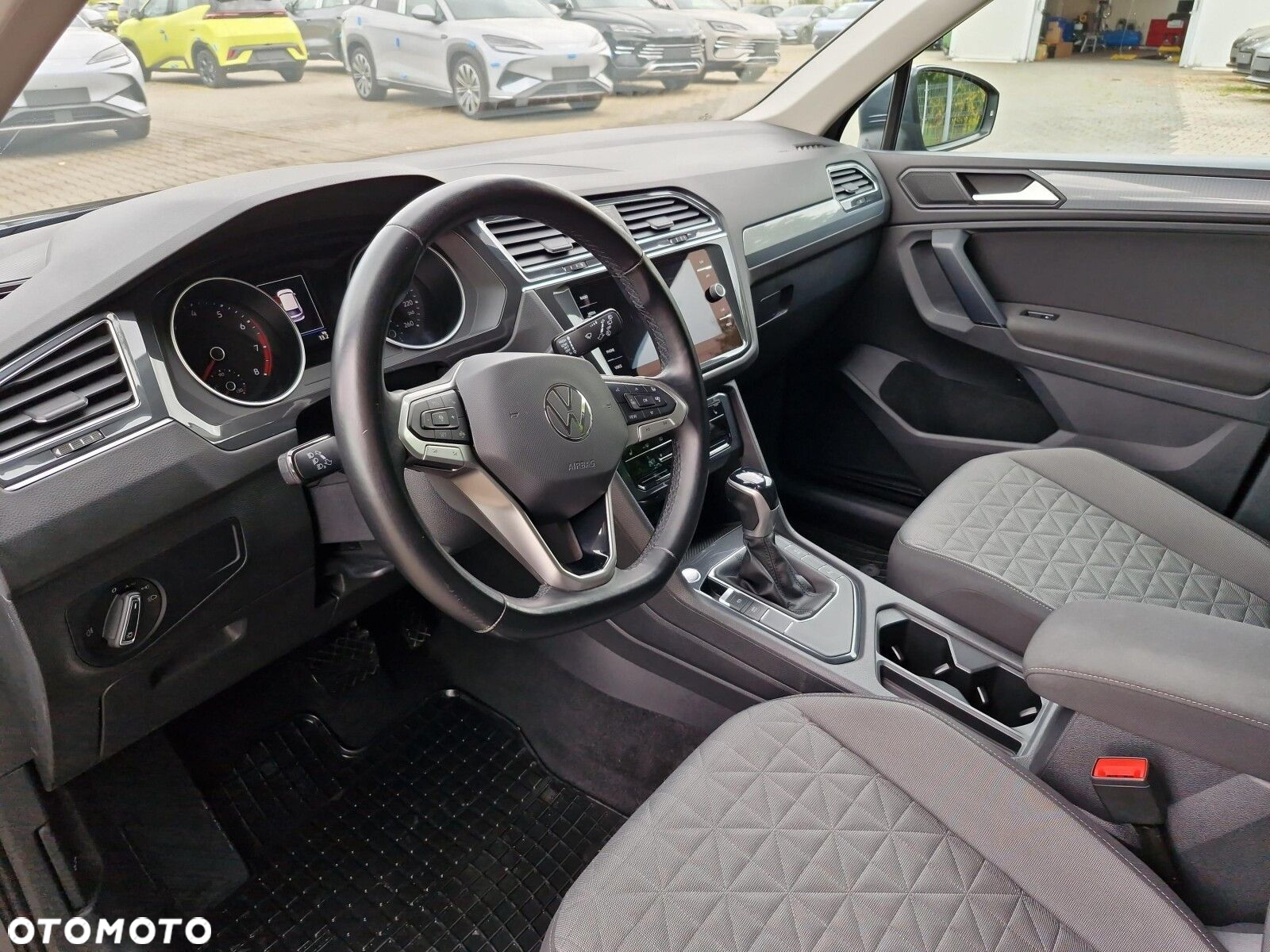 Volkswagen Tiguan 1.5 TSI EVO Life DSG - 9
