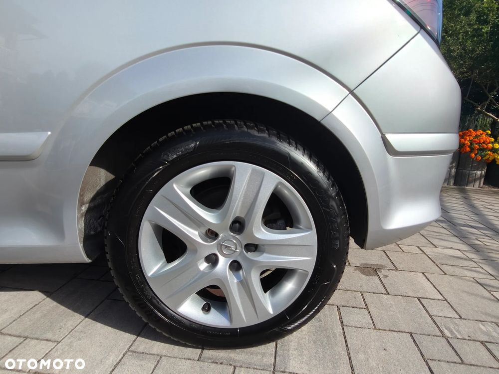 Opel Astra 1.6 111 EasyTronic - 19