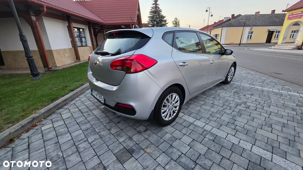 Kia Ceed 1.4 CRDi XL - 10
