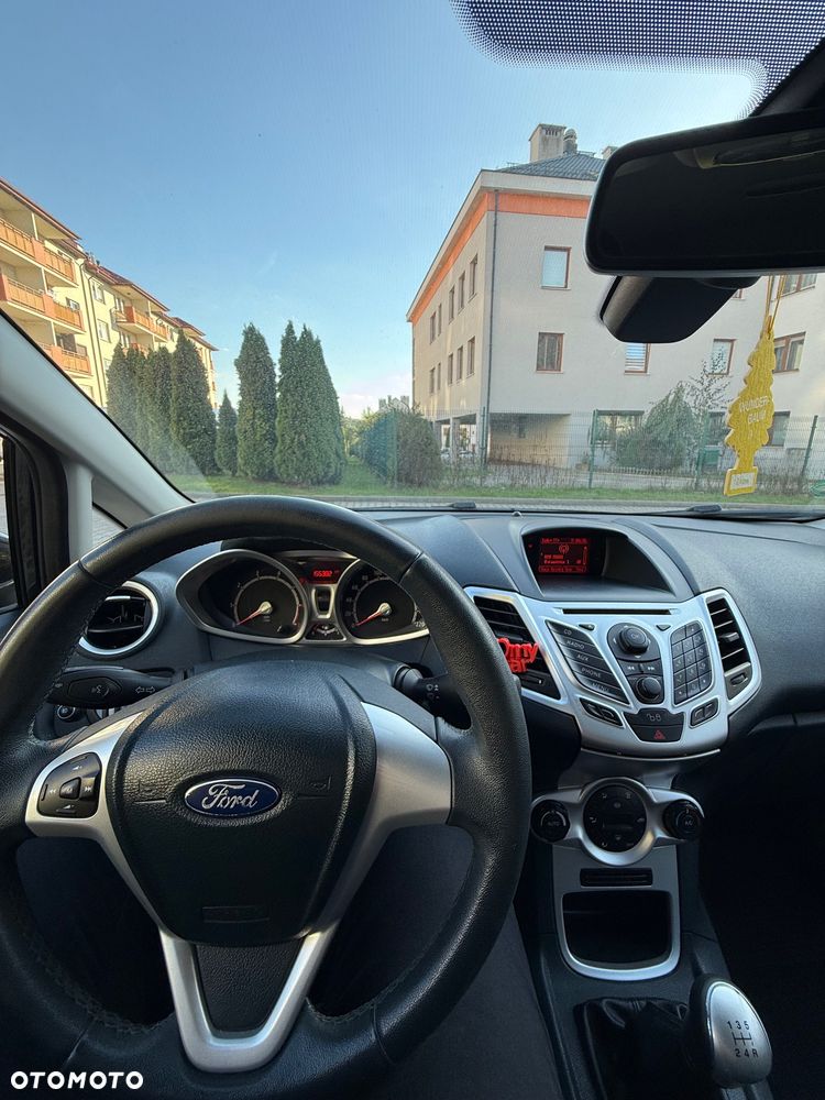 Ford Fiesta 1.25 Titanium - 11