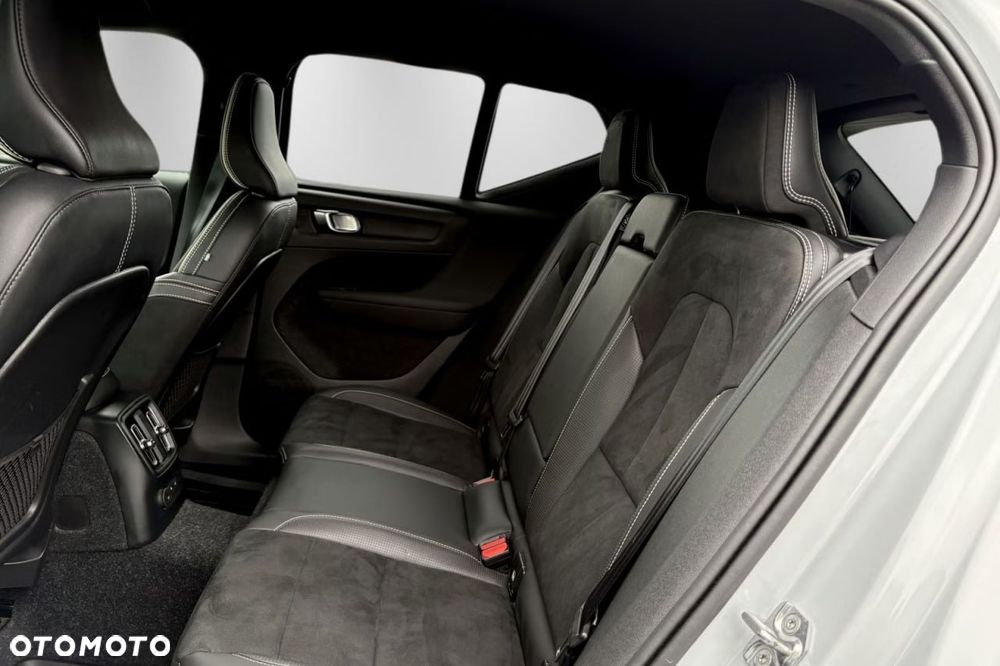 Volvo XC 40 T5 Recharge DKG RDesign - 28