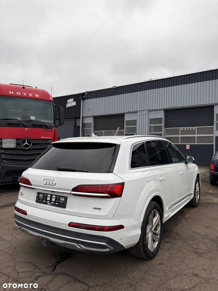 Audi Q7 55 TFSI mHEV Quattro Tiptr - 4