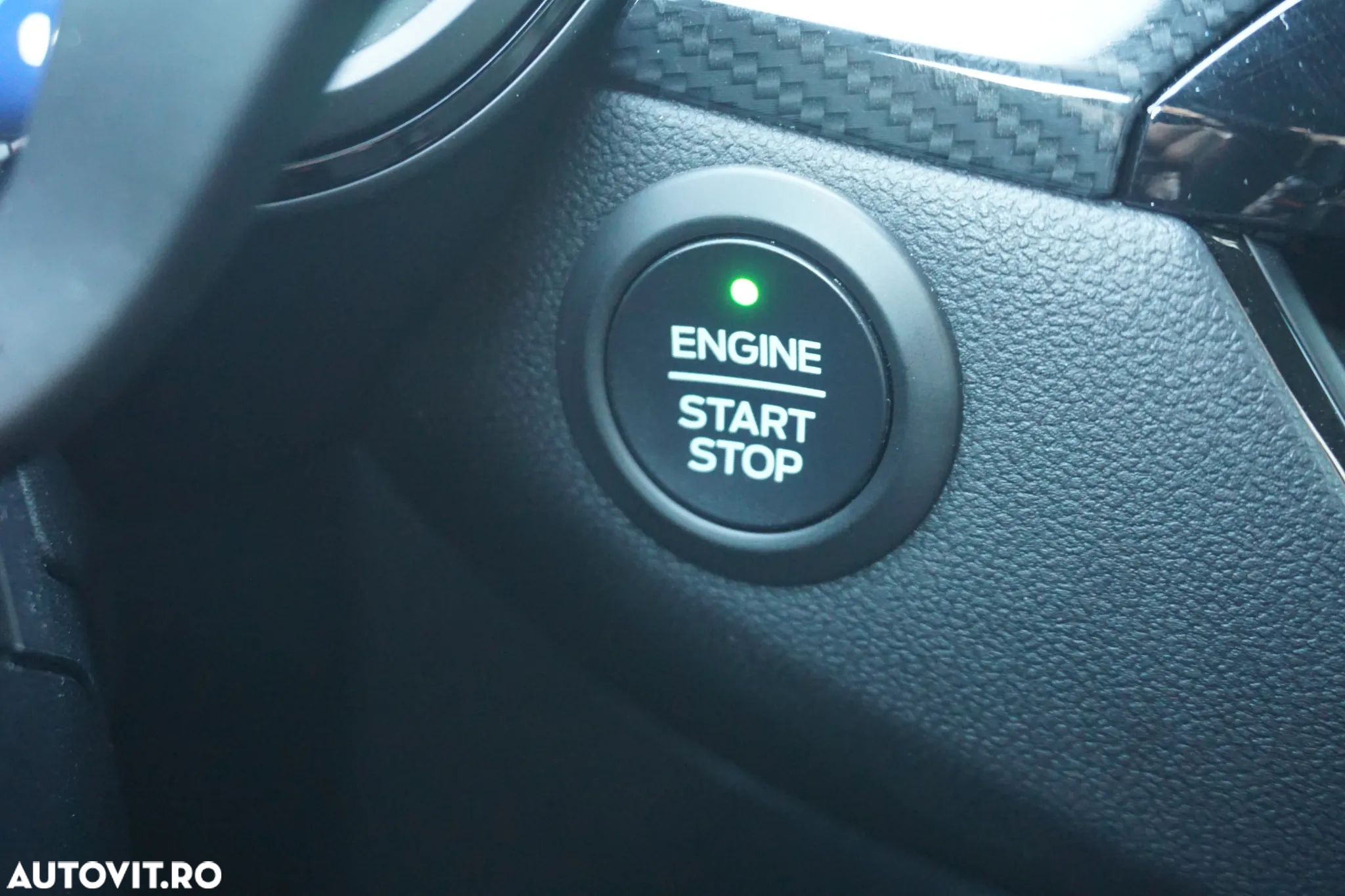 Ford Kuga 2.5 Duratec FHEV AWD ST Line X - 17
