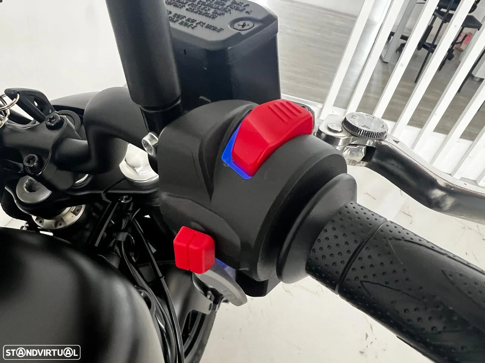QJ Motor SRV 300 - 5