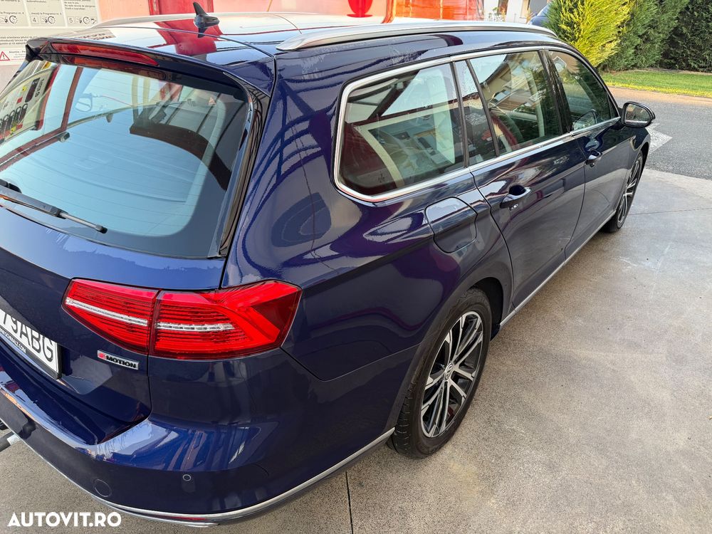 Volkswagen Passat 2.0 TDI DSG Highline - 27