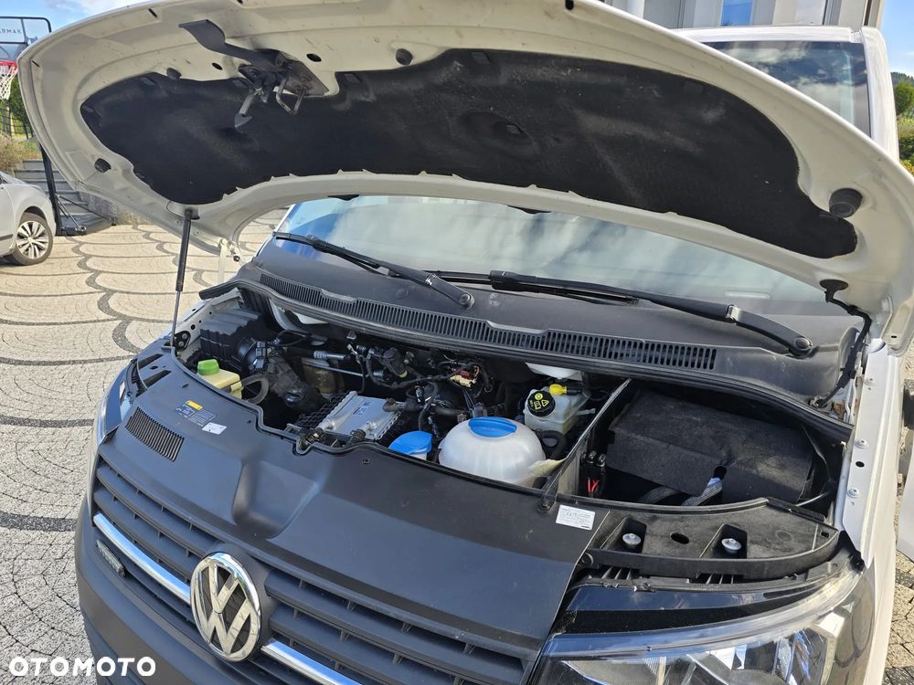 Volkswagen Transporter - 16