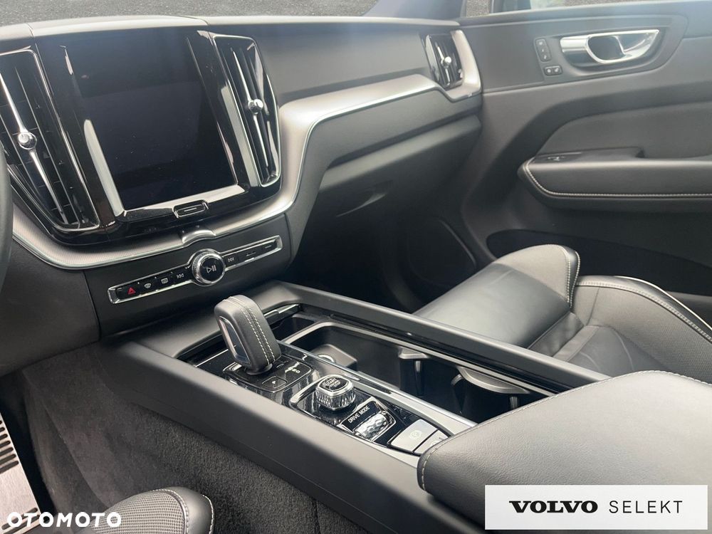 Volvo XC 60 - 16