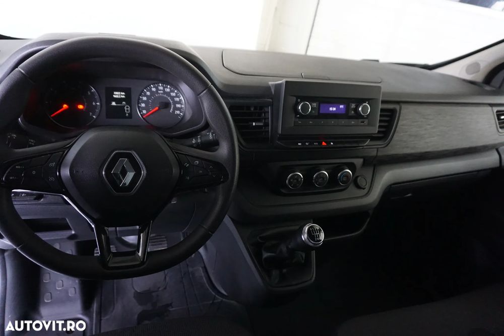 Renault TRAFIC - 21