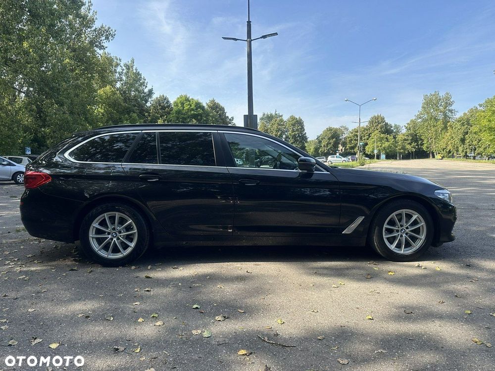 BMW Seria 5 520d Luxury Line sport - 6