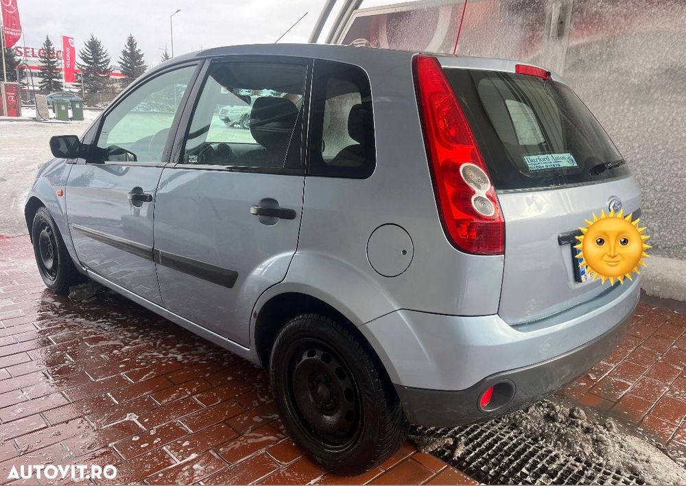 Ford Fiesta 1.25i Ambiente - 2
