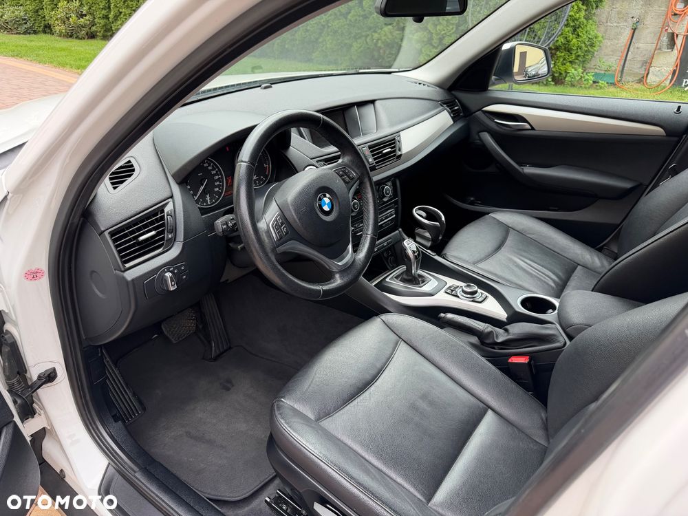 BMW X1 sDrive18d xLine - 21